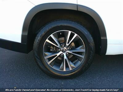2016 Toyota Highlander XLE   - Photo 52 - Mesa, AZ 85202