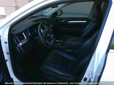 2016 Toyota Highlander XLE   - Photo 14 - Mesa, AZ 85202