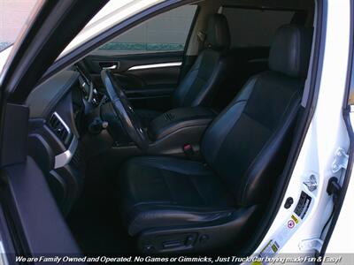 2016 Toyota Highlander XLE   - Photo 16 - Mesa, AZ 85202