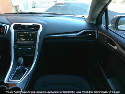 2015 Ford Fusion SE   - Photo 30 - Mesa, AZ 85202
