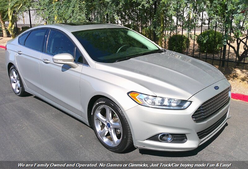 2015 Ford Fusion SE - Photo 1 - Mesa, AZ 85202