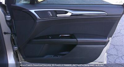 2015 Ford Fusion SE   - Photo 22 - Mesa, AZ 85202