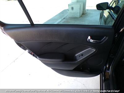 2016 Kia Forte5 LX   - Photo 17 - Mesa, AZ 85202