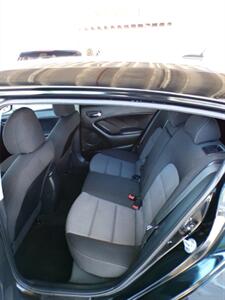 2016 Kia Forte5 LX   - Photo 19 - Mesa, AZ 85202