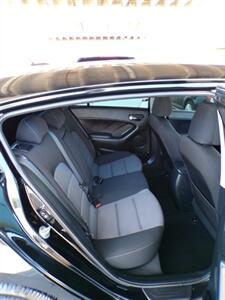 2016 Kia Forte5 LX   - Photo 23 - Mesa, AZ 85202
