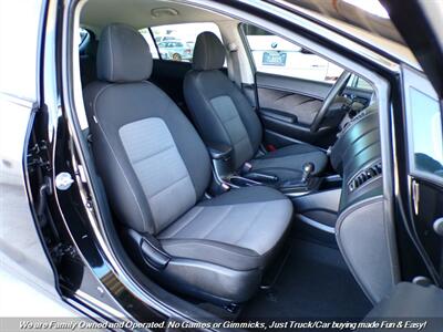 2016 Kia Forte5 LX   - Photo 26 - Mesa, AZ 85202