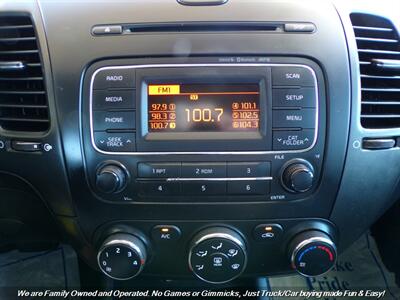 2016 Kia Forte5 LX   - Photo 34 - Mesa, AZ 85202