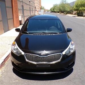 2016 Kia Forte5 LX   - Photo 2 - Mesa, AZ 85202
