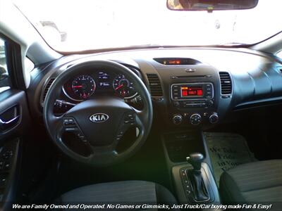 2016 Kia Forte5 LX   - Photo 32 - Mesa, AZ 85202