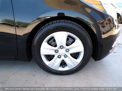 2016 Kia Forte5 LX   - Photo 41 - Mesa, AZ 85202