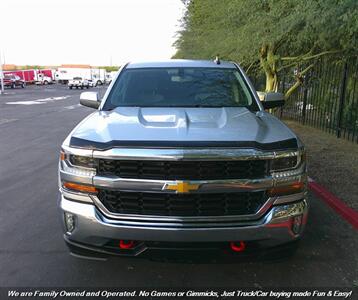 2018 Chevrolet Silverado 1500 Crew Cab LT 4X4 - Photo 2 - Mesa, AZ 85202