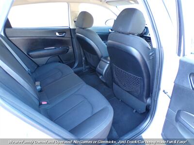 2020 Kia Optima LX - Photo 23 - Mesa, AZ 85202