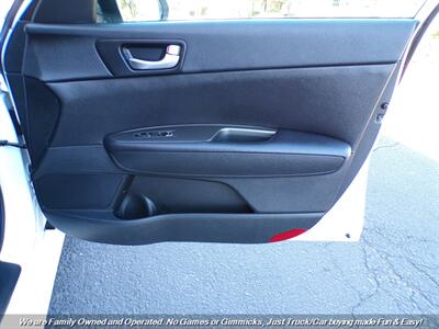 2020 Kia Optima LX - Photo 28 - Mesa, AZ 85202