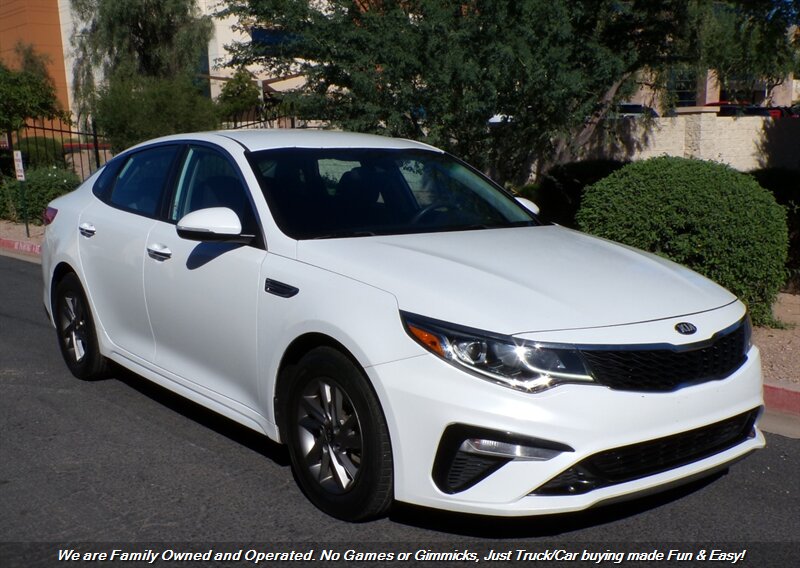 2020 Kia Optima LX   - Photo 1 - Mesa, AZ 85202