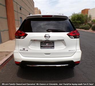 2020 Nissan Rogue SV   - Photo 4 - Mesa, AZ 85202