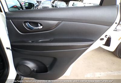 2020 Nissan Rogue SV   - Photo 19 - Mesa, AZ 85202