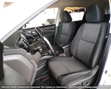 2020 Nissan Rogue SV   - Photo 12 - Mesa, AZ 85202