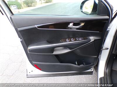 2020 Kia Sorento LX - Photo 13 - Mesa, AZ 85202