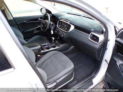 2020 Kia Sorento LX - Photo 31 - Mesa, AZ 85202