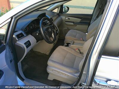 2016 Honda Odyssey SE   - Photo 15 - Mesa, AZ 85202