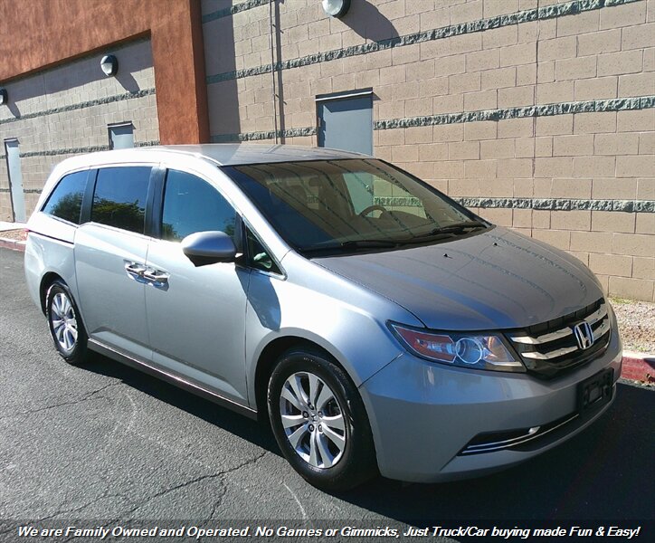 2016 Honda Odyssey SE   - Photo 1 - Mesa, AZ 85202