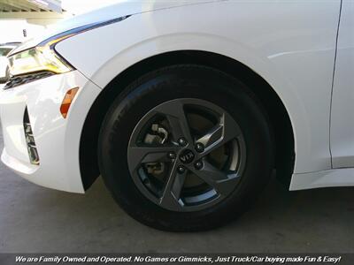 2021 Kia K5 LX   - Photo 44 - Mesa, AZ 85202