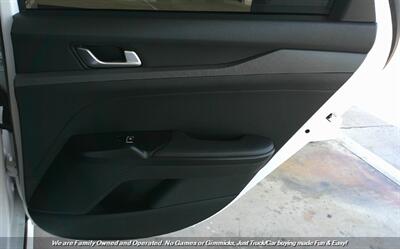 2021 Kia K5 LX   - Photo 17 - Mesa, AZ 85202