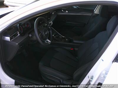 2021 Kia K5 LX   - Photo 10 - Mesa, AZ 85202