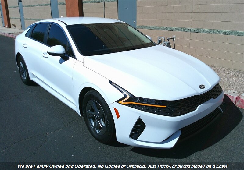 2021 Kia K5 LX - Photo 1 - Mesa, AZ 85202