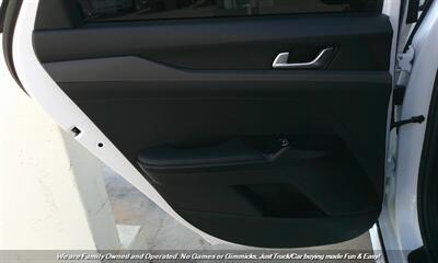 2021 Kia K5 LX   - Photo 13 - Mesa, AZ 85202