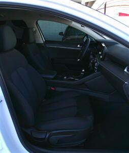 2021 Kia K5 LX   - Photo 23 - Mesa, AZ 85202