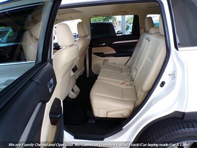 2015 Toyota Highlander XLE - Photo 18 - Mesa, AZ 85202