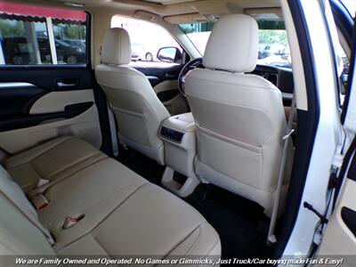 2015 Toyota Highlander XLE - Photo 24 - Mesa, AZ 85202