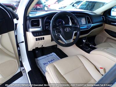 2015 Toyota Highlander XLE - Photo 14 - Mesa, AZ 85202
