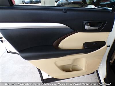 2015 Toyota Highlander XLE - Photo 16 - Mesa, AZ 85202