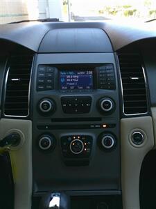 2014 Ford Taurus SE   - Photo 35 - Mesa, AZ 85202