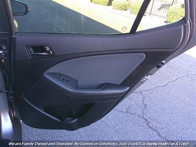 2015 Kia Optima LX   - Photo 25 - Mesa, AZ 85202