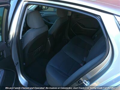 2015 Kia Optima LX   - Photo 18 - Mesa, AZ 85202