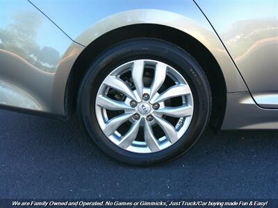 2015 Kia Optima LX   - Photo 42 - Mesa, AZ 85202