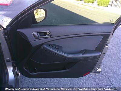 2015 Kia Optima LX   - Photo 29 - Mesa, AZ 85202