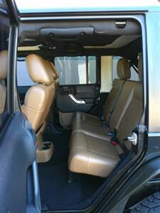 2011 Jeep Wrangler Rubicon   - Photo 15 - Mesa, AZ 85202