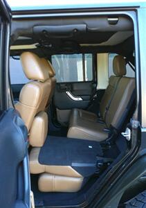 2011 Jeep Wrangler Rubicon   - Photo 17 - Mesa, AZ 85202