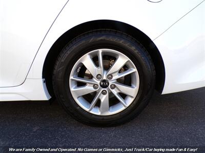 2018 Kia Optima LX   - Photo 44 - Mesa, AZ 85202