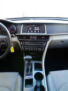 2018 Kia Optima LX   - Photo 33 - Mesa, AZ 85202