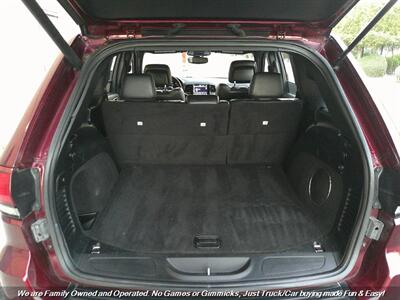 2020 Jeep Grand Cherokee Altitude   - Photo 9 - Mesa, AZ 85202