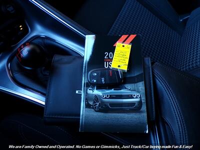 2017 Dodge Challenger R/T   - Photo 36 - Mesa, AZ 85202