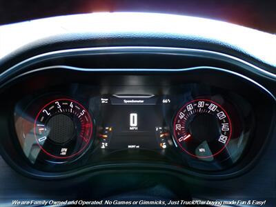 2017 Dodge Challenger R/T   - Photo 11 - Mesa, AZ 85202