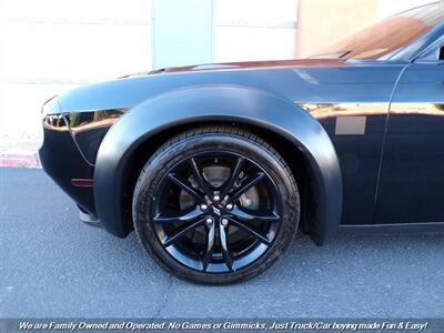 2017 Dodge Challenger R/T   - Photo 32 - Mesa, AZ 85202