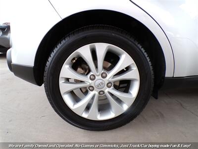 2015 Kia Soul +   - Photo 46 - Mesa, AZ 85202