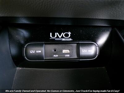 2015 Kia Soul +   - Photo 38 - Mesa, AZ 85202